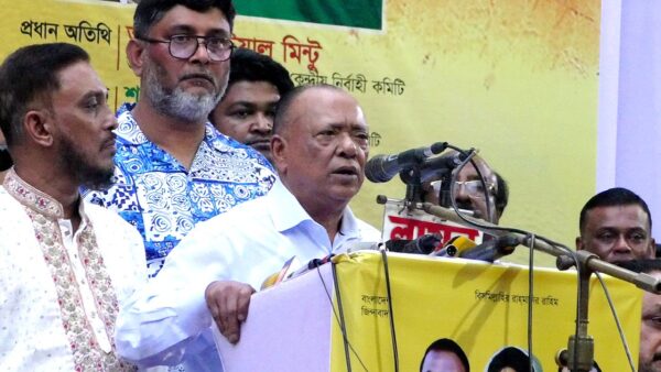 সংস্কারের নামে ষড়যন্ত্র বিএনপি মেনে নেবে না : আব্দুল আউয়াল মিন্টু